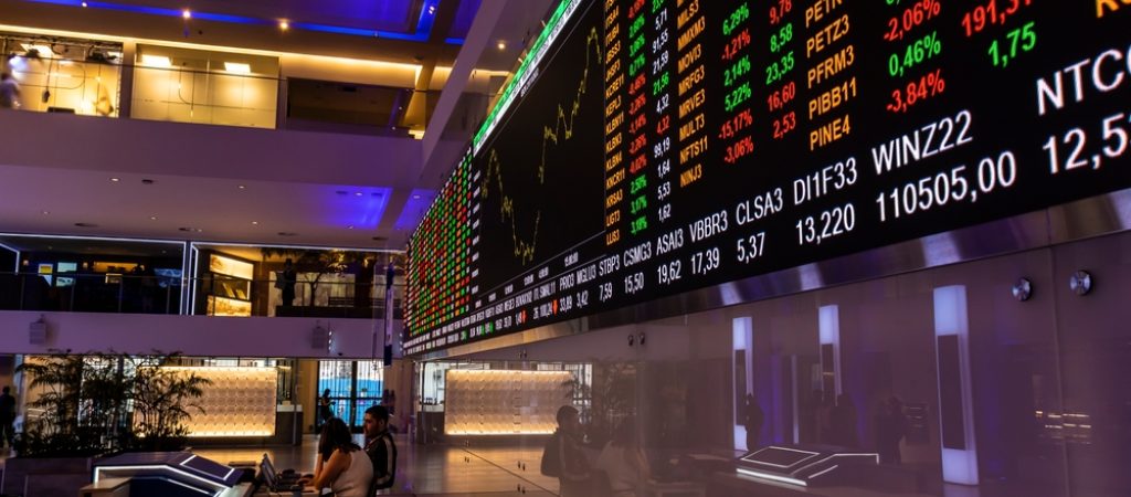 Sao,Paulo,,Brazil,,November,22,,2022.,Display,With,Stock,Quotes