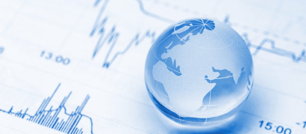 Glass,Global,On,Stock,Market,Chart